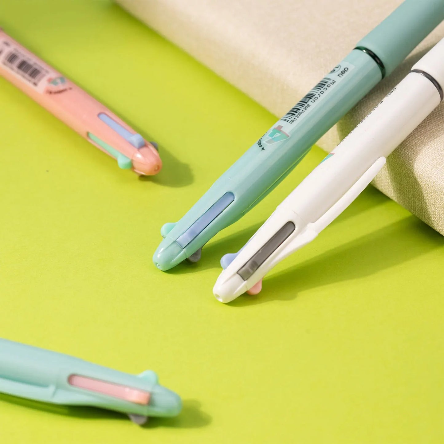 Muti-Colours Ballpoint Pens